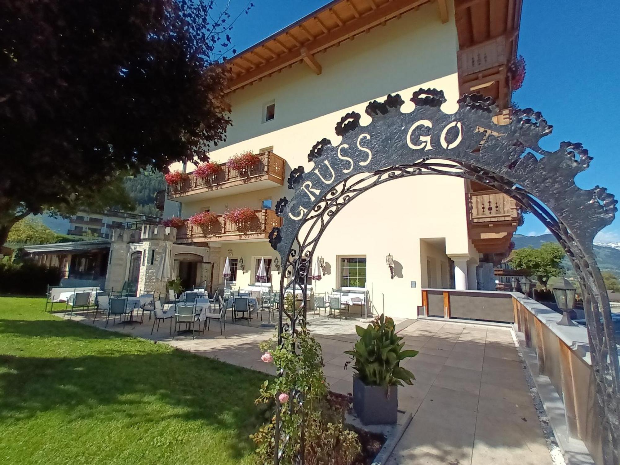 Almhof Lackner Hotel 3*