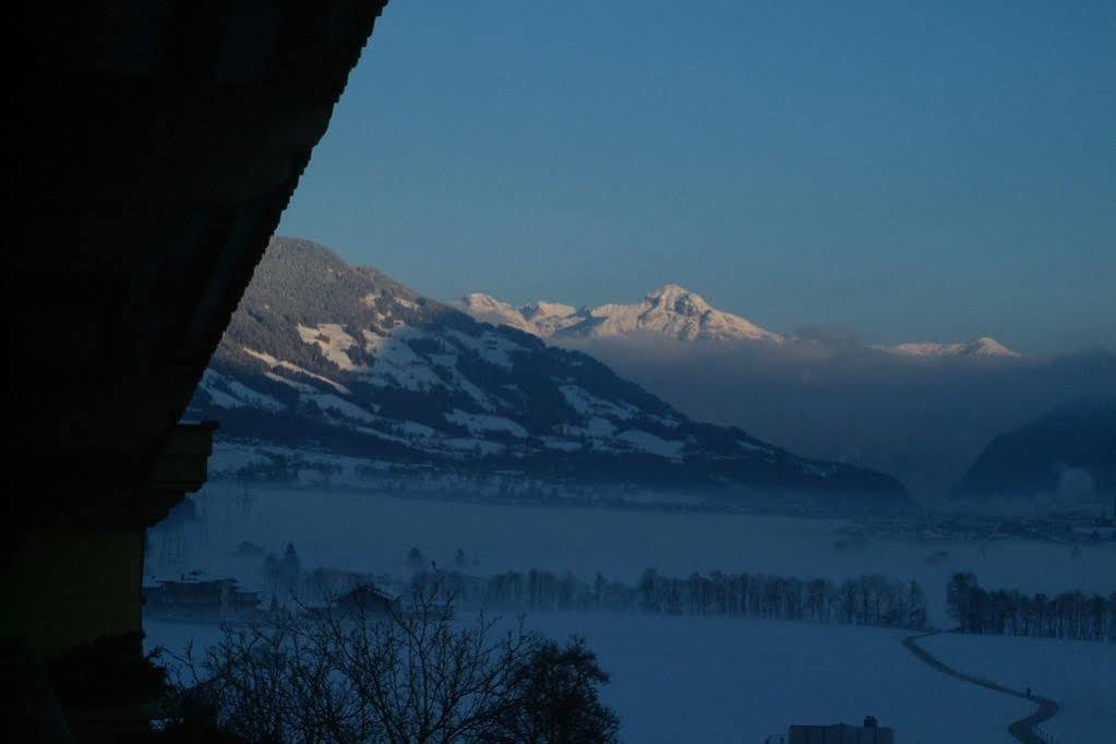 Hotel Almhof Lackner Ried im Zillertal